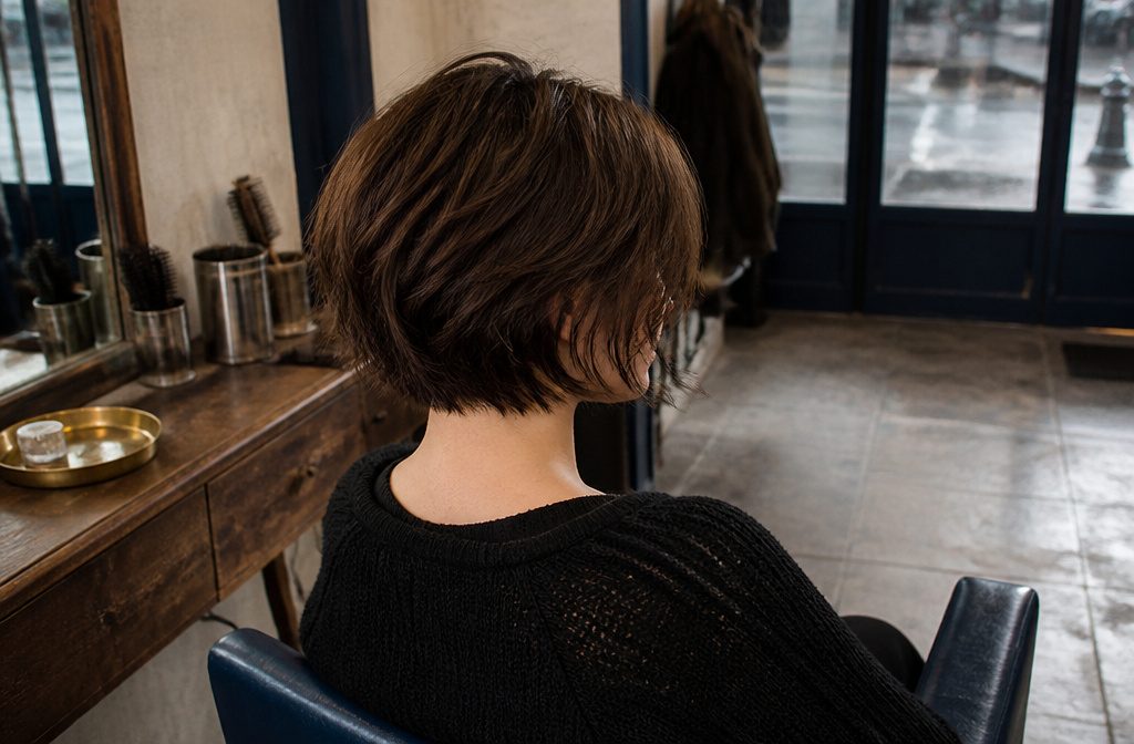 Short hairstyles with face-framing layers arranged around a model's face